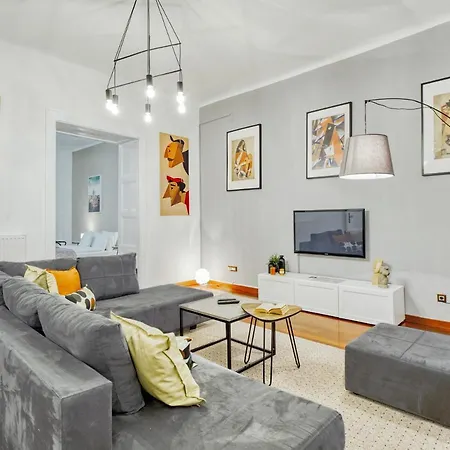 Irundo Downtown Apartments *